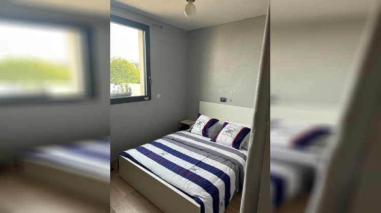 Ma-Cabane - Location Maison Saint-Jean-Bonnefonds, 200 m²