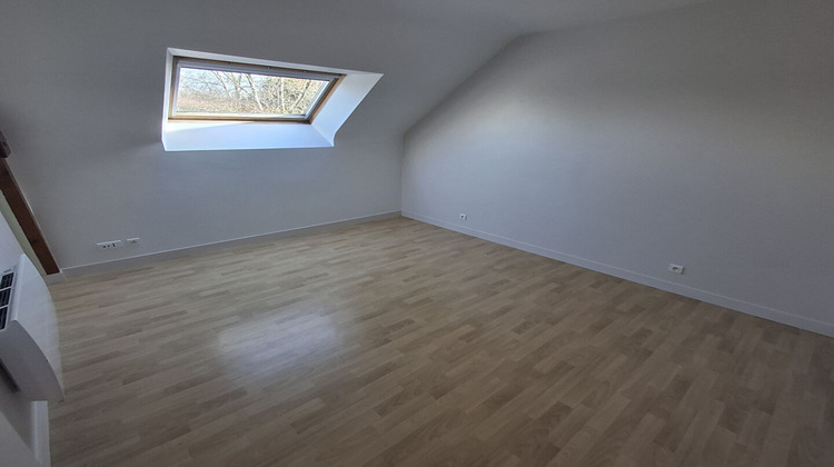 Ma-Cabane - Location Maison SAINT-JEAN-BREVELAY, 70 m²