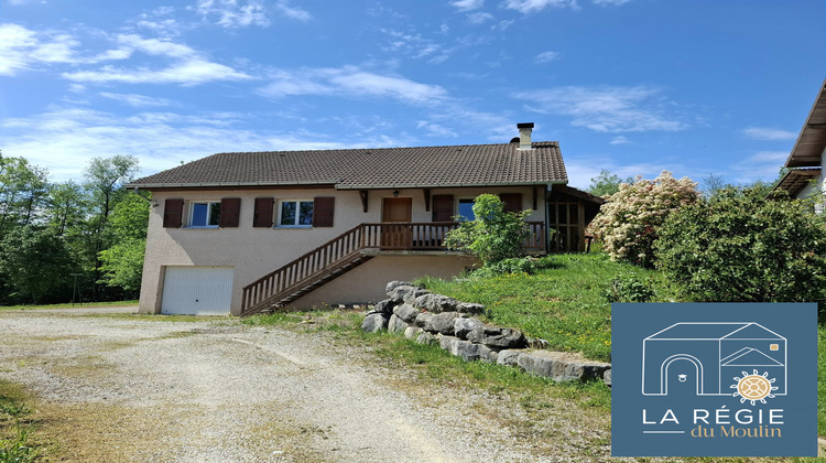 Ma-Cabane - Location Maison SAINT-JEAN-D'AVELANNE, 84 m²