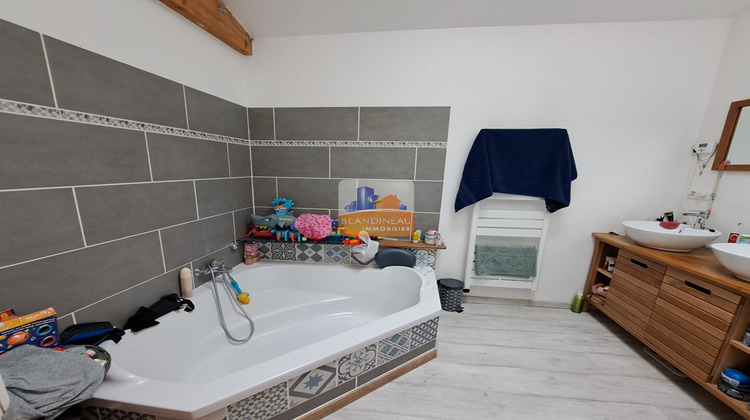 Ma-Cabane - Location Maison SAINT-JEAN-DE-BOISEAU, 121 m²