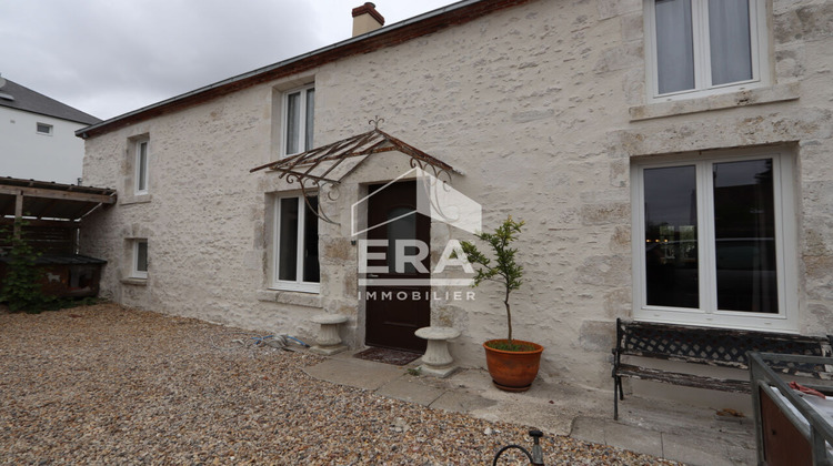 Ma-Cabane - Location Maison SAINT-JEAN-DE-LA-RUELLE, 152 m²