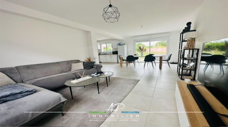 Ma-Cabane - Location Maison Saint-Julien, 97 m²