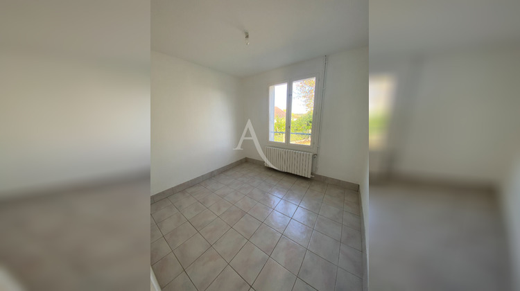 Ma-Cabane - Location Maison SAINT-JULIEN-DE-CHEDON, 79 m²