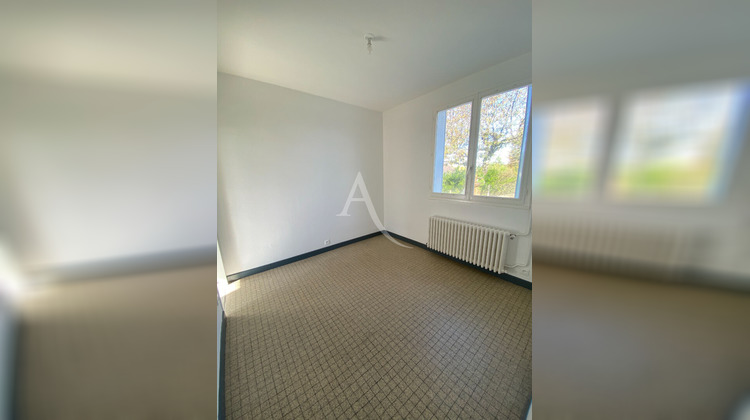 Ma-Cabane - Location Maison SAINT-JULIEN-DE-CHEDON, 79 m²