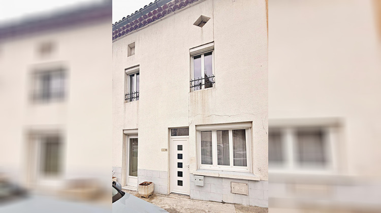 Ma-Cabane - Location Maison Saint-Just-d'Ardèche, 92 m²