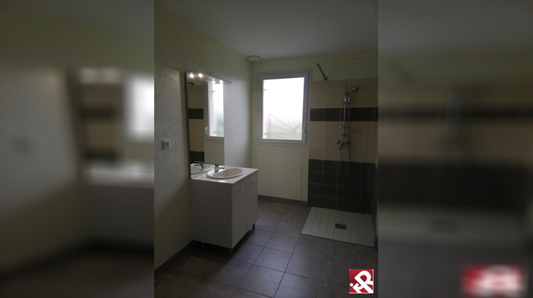 Ma-Cabane - Location Maison Saint-Laurent, 80 m²