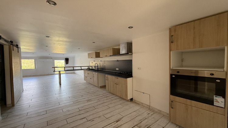 Ma-Cabane - Location Maison Saint-Laurent-de-Cerdans, 160 m²