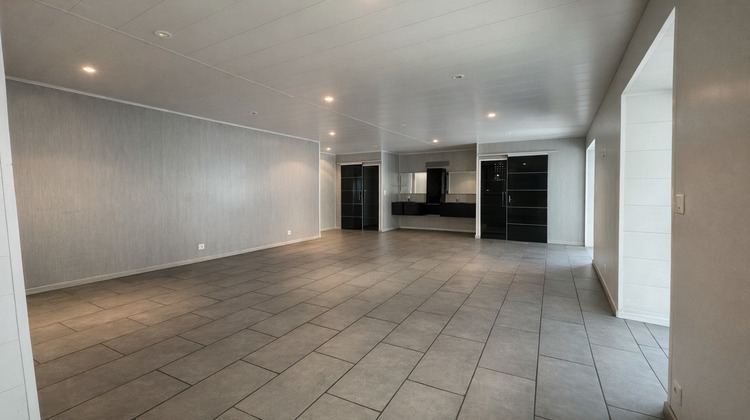 Ma-Cabane - Location Maison SAINT-LAURENT-DE-LA-PREE, 145 m²