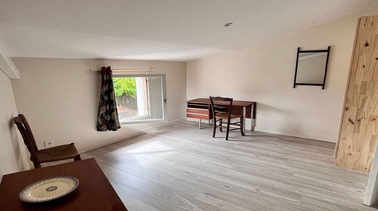 Ma-Cabane - Location Maison SAINT-LAURENT-DE-LA-PREE, 77 m²