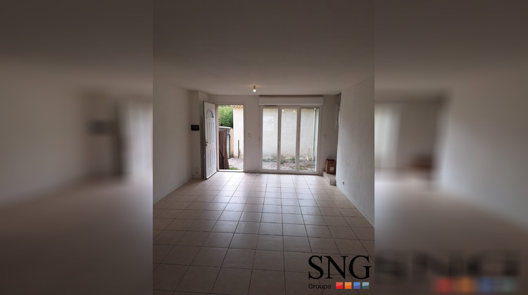 Ma-Cabane - Location Maison Saint-Laurent-des-Arbres, 65 m²