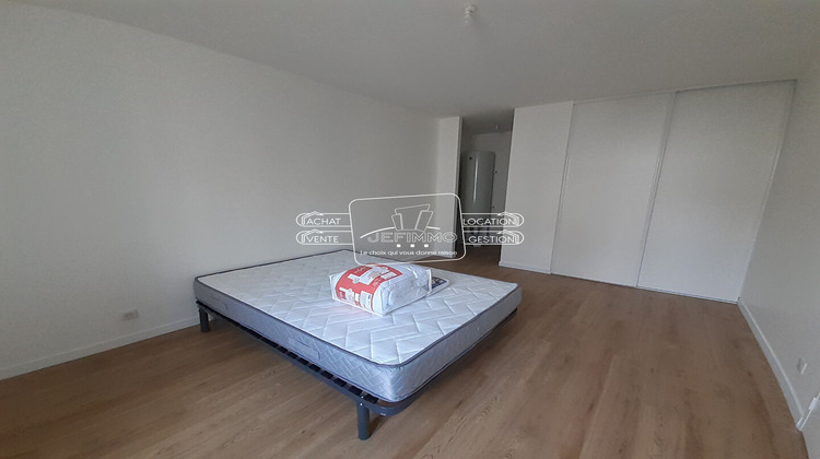 Ma-Cabane - Location Maison SAINT-LAURENT-DES-AUTELS, 94 m²