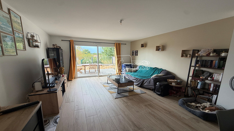 Ma-Cabane - Location Maison SAINT-LAURENT-DES-AUTELS, 72 m²