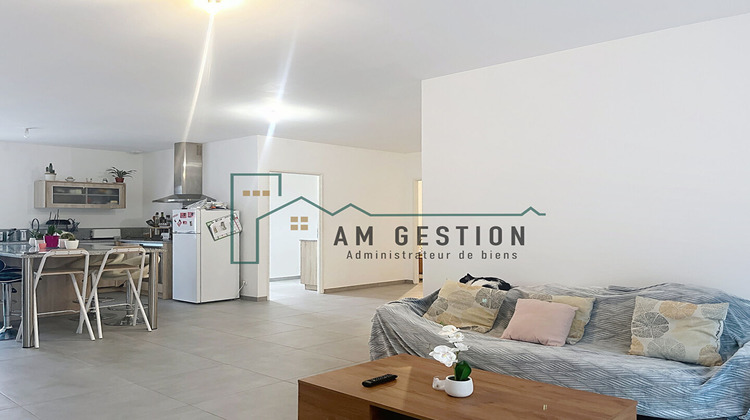 Ma-Cabane - Location Maison SAINT-LAURENT-SUR-GORRE, 100 m²