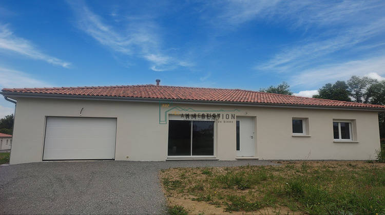 Ma-Cabane - Location Maison SAINT-LAURENT-SUR-GORRE, 100 m²