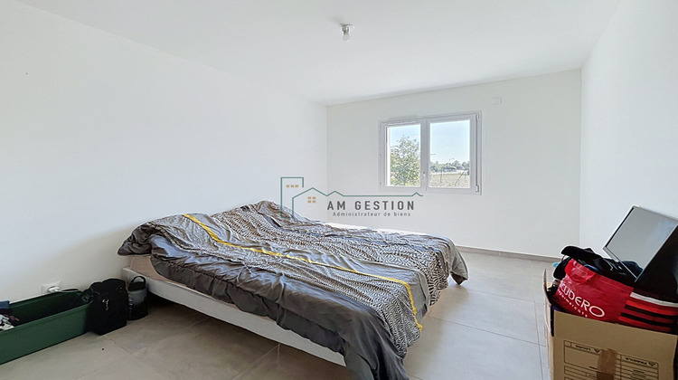 Ma-Cabane - Location Maison SAINT-LAURENT-SUR-GORRE, 100 m²