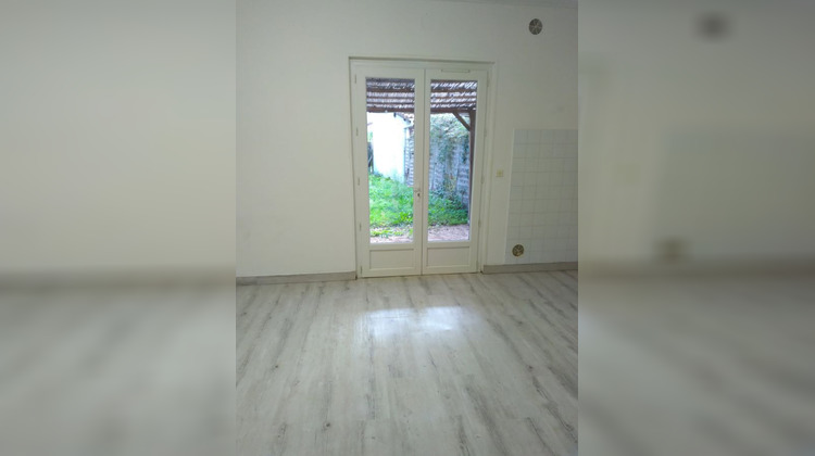 Ma-Cabane - Location Maison SAINT MAGNE, 103 m²