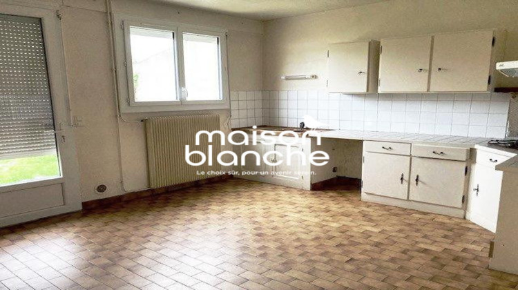 Ma-Cabane - Location Maison Saint-Maixent-l'École, 120 m²