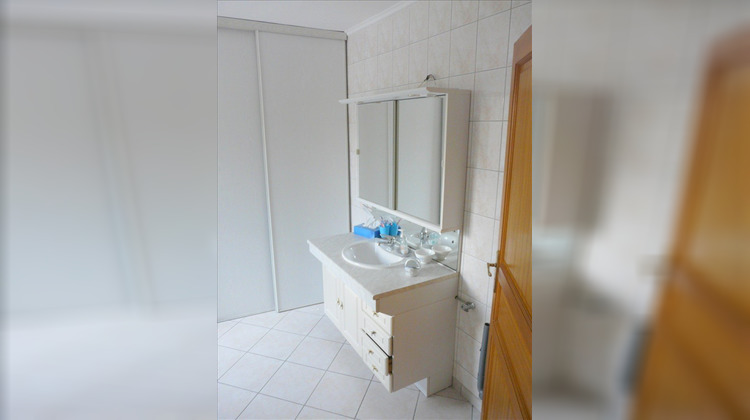 Ma-Cabane - Location Maison Saint-Martin-au-Laërt, 92 m²