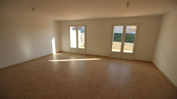 Ma-Cabane - Location Maison SAINT-MARTIN-DE-CRAU, 92 m²