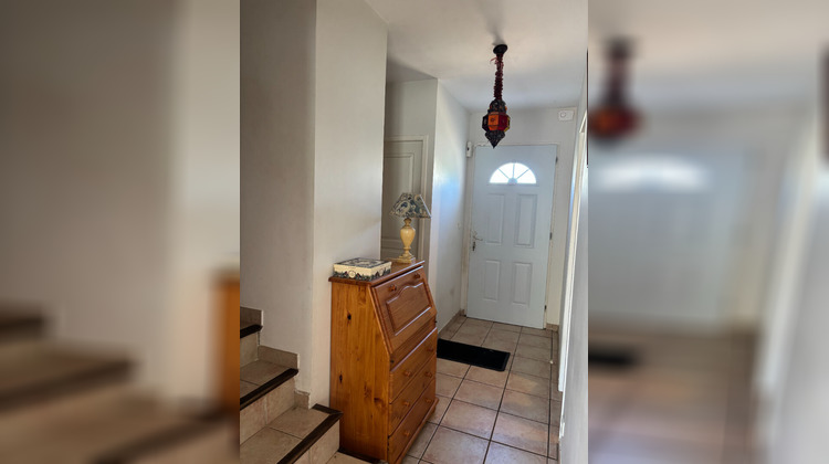 Ma-Cabane - Location Maison SAINT-MARTIN-DE-CRAU, 92 m²