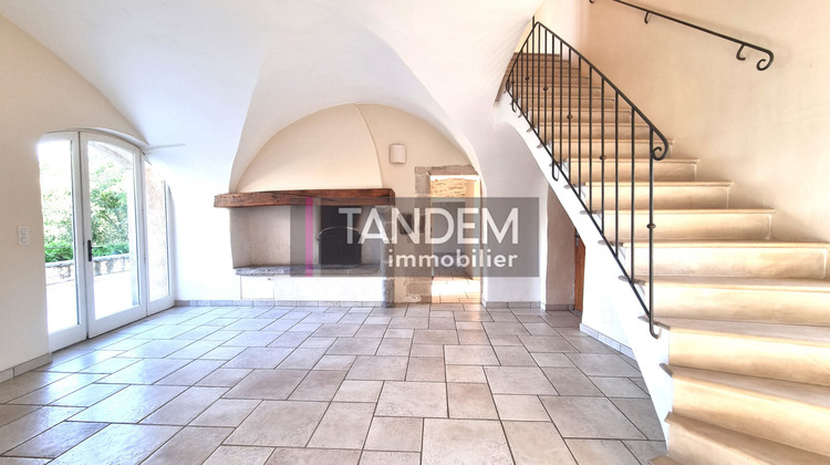 Ma-Cabane - Location Maison Saint-Martin-de-Londres, 238 m²