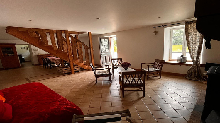 Ma-Cabane - Location Maison SAINT-MARTIN-DES-CHAMPS, 111 m²