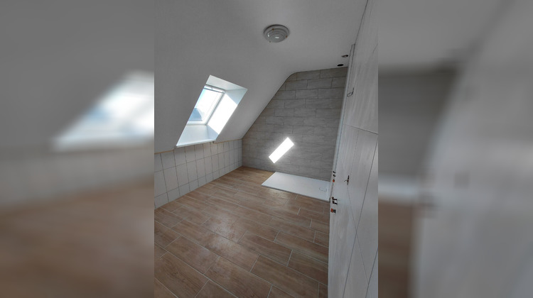 Ma-Cabane - Location Maison SAINT-MARTIN-DES-CHAMPS, 98 m²
