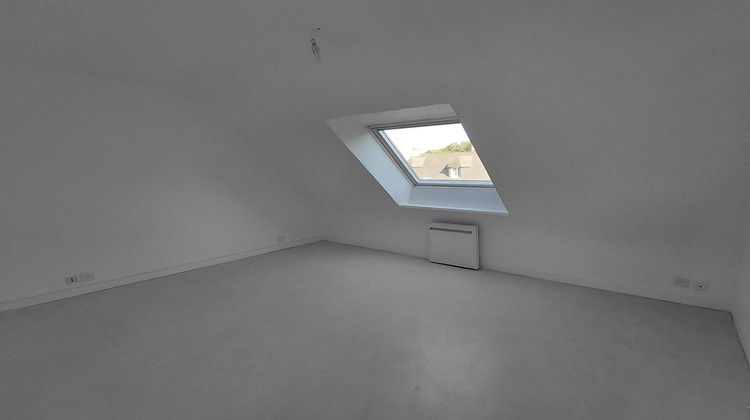 Ma-Cabane - Location Maison SAINT-MARTIN-DES-CHAMPS, 98 m²