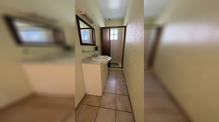 Ma-Cabane - Location Maison SAINT-MARTIN-DES-CHAMPS, 113 m²