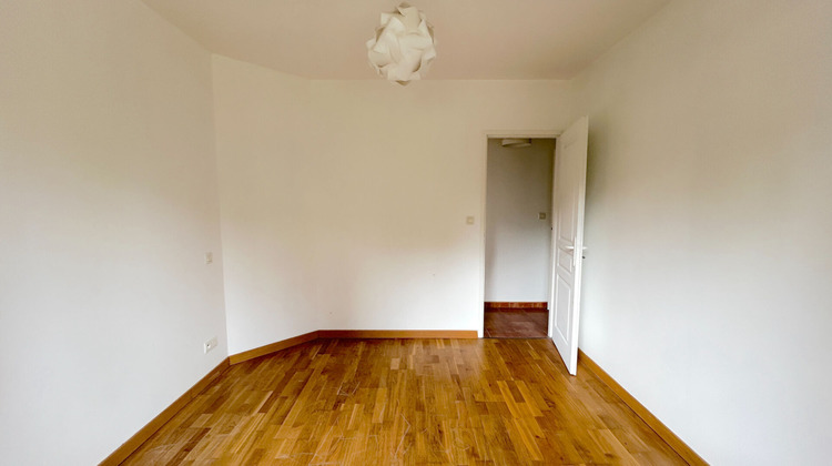 Ma-Cabane - Location Maison SAINT-MARTIN-PETIT, 64 m²