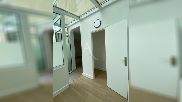 Ma-Cabane - Location Maison SAINT-MAUR-DES-FOSSES, 56 m²