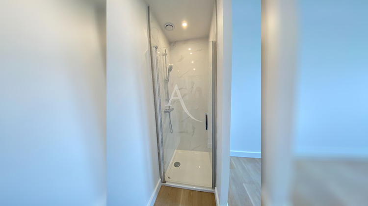 Ma-Cabane - Location Maison SAINT-MAUR-DES-FOSSES, 56 m²