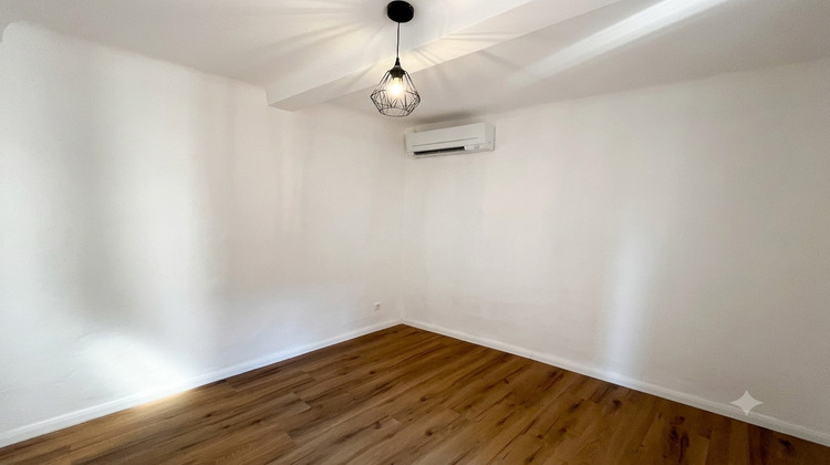Ma-Cabane - Location Maison SAINT-MAXIMIN-LA-SAINTE-BAUME, 70 m²