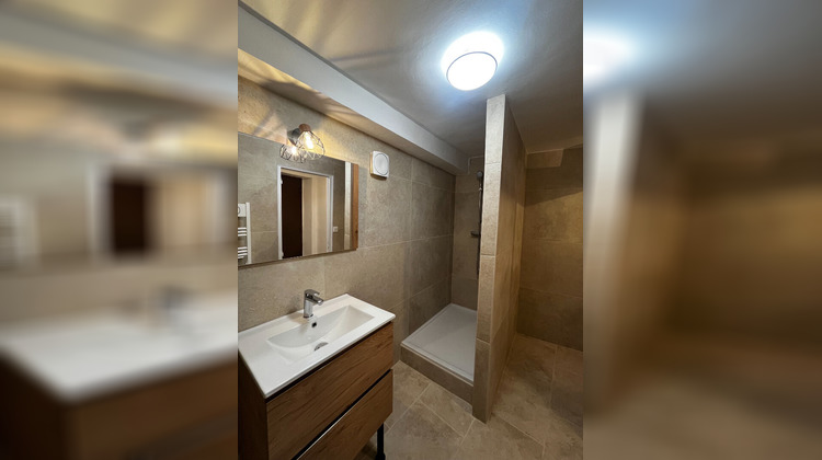 Ma-Cabane - Location Maison SAINT-MAXIMIN-LA-SAINTE-BAUME, 70 m²