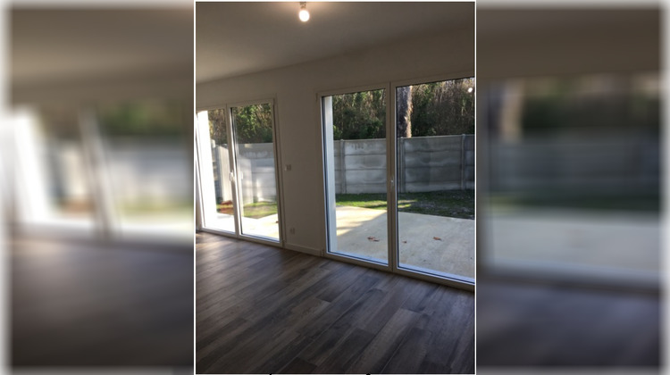 Ma-Cabane - Location Maison Saint-Médard-d'Eyrans, 97 m²