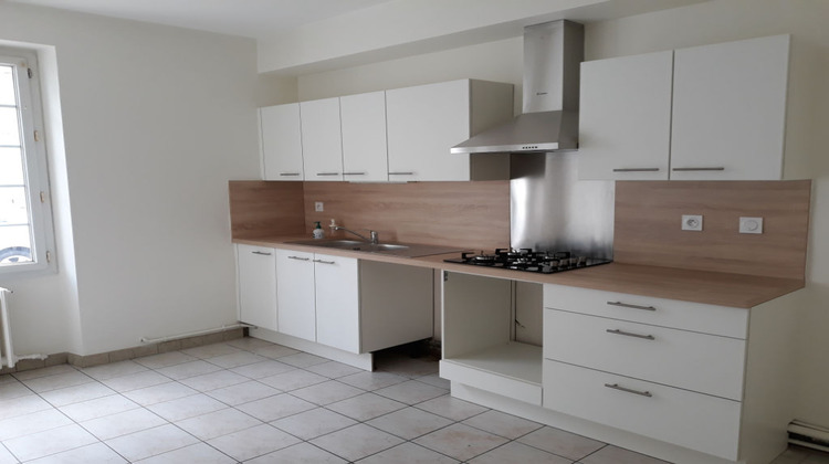 Ma-Cabane - Location Maison SAINT-MELAINE-SUR-AUBANCE, 135 m²