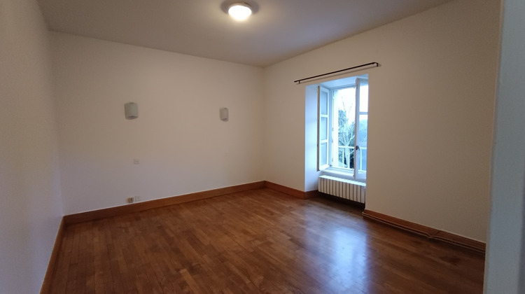 Ma-Cabane - Location Maison SAINT-MELOIR-DES-ONDES, 81 m²