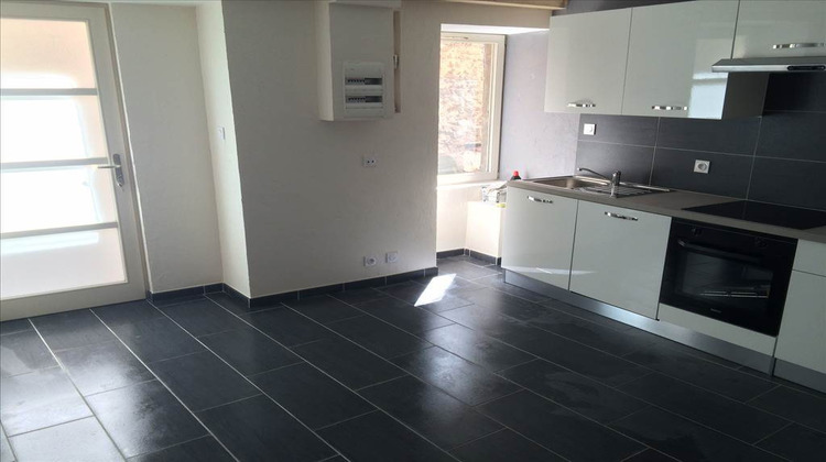 Ma-Cabane - Location Maison Saint-Nazaire-en-Royans, 50 m²