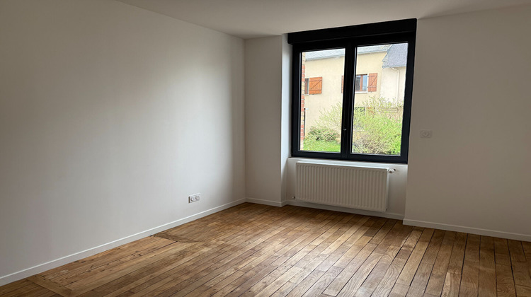 Ma-Cabane - Location Maison SAINT-NICOLAS-DE-REDON, 99 m²