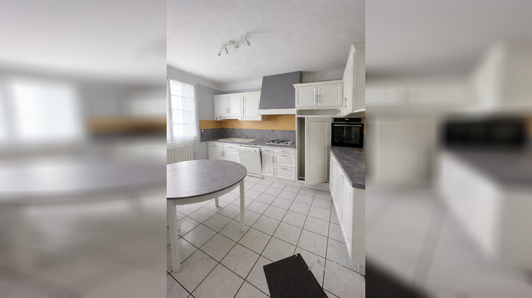 Ma-Cabane - Location Maison Saint-Nicolas-de-Redon, 92 m²