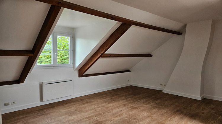 Ma-Cabane - Location Maison SAINT-NOM-LA-BRETECHE, 111 m²