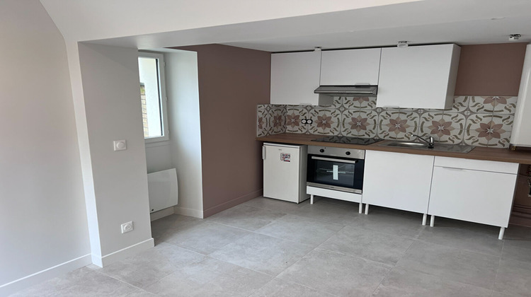 Ma-Cabane - Location Maison SAINT-NOM-LA-BRETECHE, 50 m²