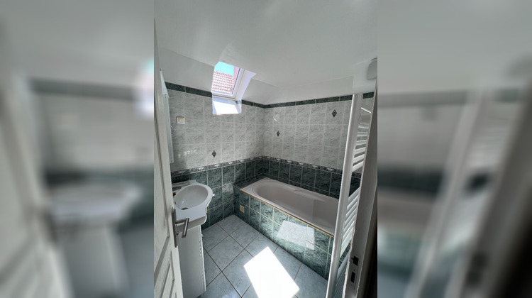 Ma-Cabane - Location Maison SAINT-NOM-LA-BRETECHE, 48 m²