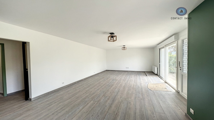 Ma-Cabane - Location Maison Saint-Pantaléon-de-Larche, 77 m²