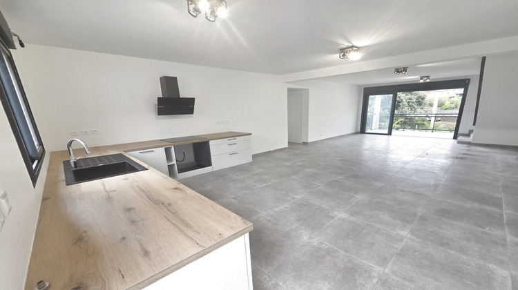 Ma-Cabane - Location Maison Saint-Paul, 100 m²