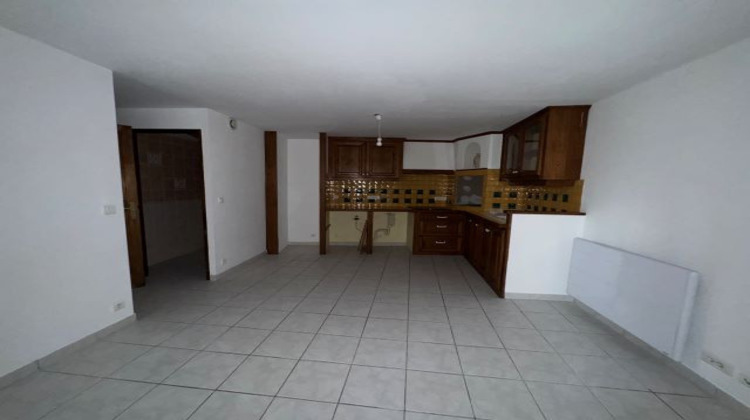 Ma-Cabane - Location Maison Saint-Paul-lès-Durance, 57 m²