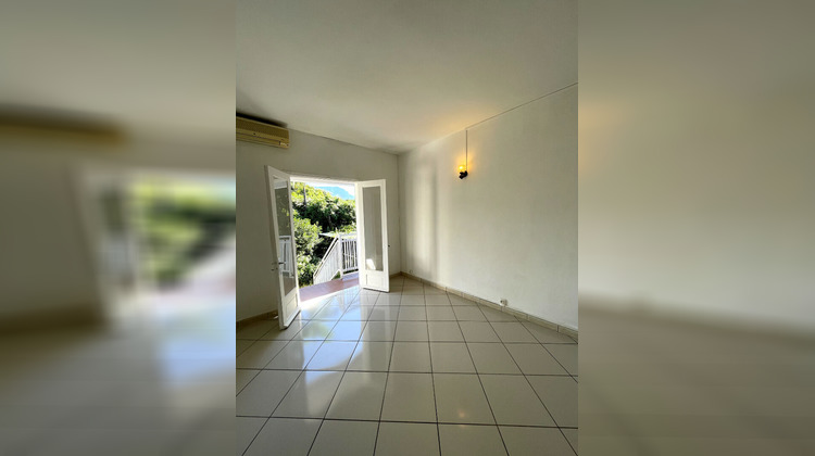 Ma-Cabane - Location Maison SAINT-PIERRE, 88 m²