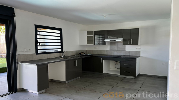 Ma-Cabane - Location Maison SAINT-PIERRE, 83 m²