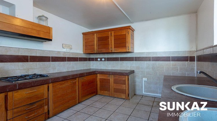 Ma-Cabane - Location Maison SAINT PIERRE, 140 m²