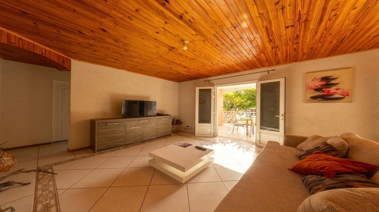 Ma-Cabane - Location Maison SAINT PIERRE, 125 m²